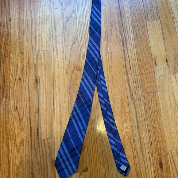 Burberry Purple Plaid Men's Tie - Picture 2 of 2